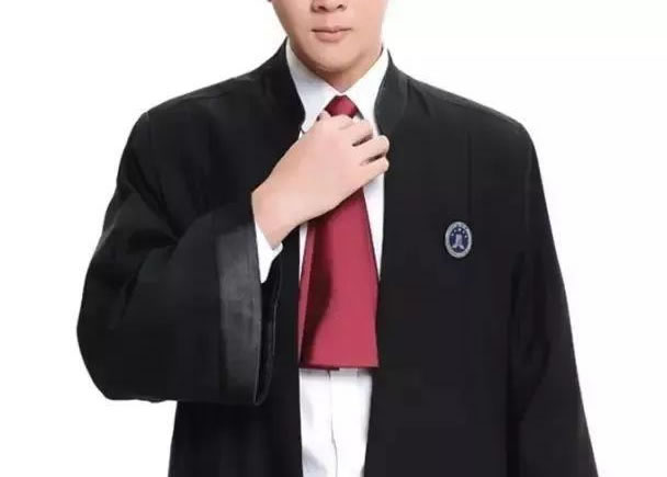 律师费虽尚未支付但系必然损失，故赔偿律师费符合本案实际情况