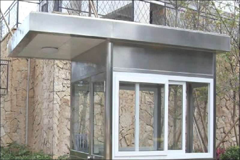 被告提供照片抗辩已安装空调电风扇降温,原告虽不认可但未提交证据推翻不予支持 被告提供照片抗辩已安装空调电风扇降温,原告虽不认可但未提交证据推翻不予支持