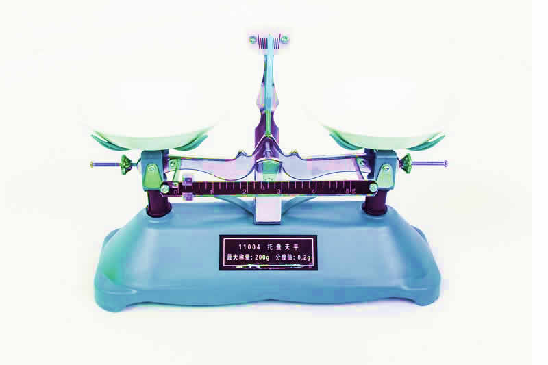 即便双方未签订书面的法律服务合同，但可认定形成事实上的服务合同关系